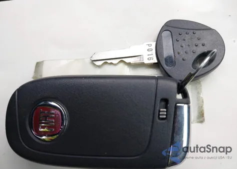 2017 Fiat 500X Pop Fwd из США, поврежденный, VIN ZFBCFXAB4HP535598